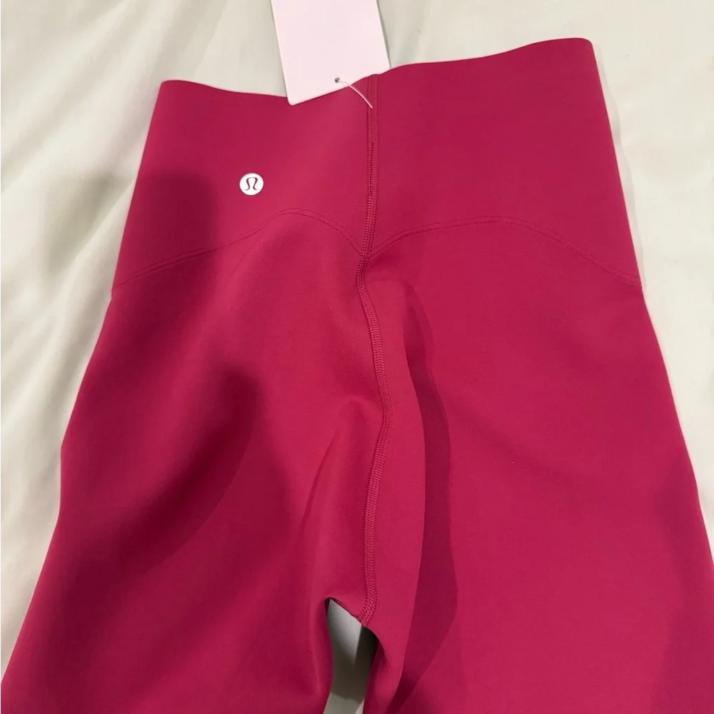NWT: Lululemon Leggings - Picture 2 of 5